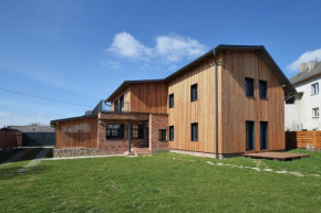 Vila Berg, Rovensko Pod Troskami